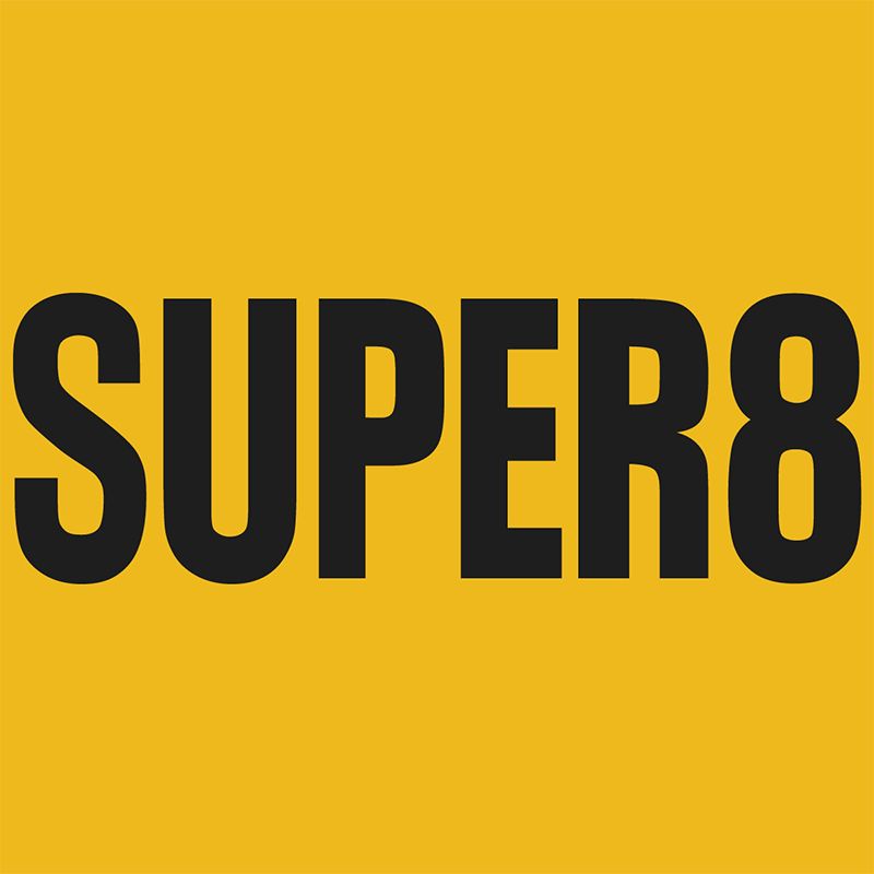 super8_800.jpg